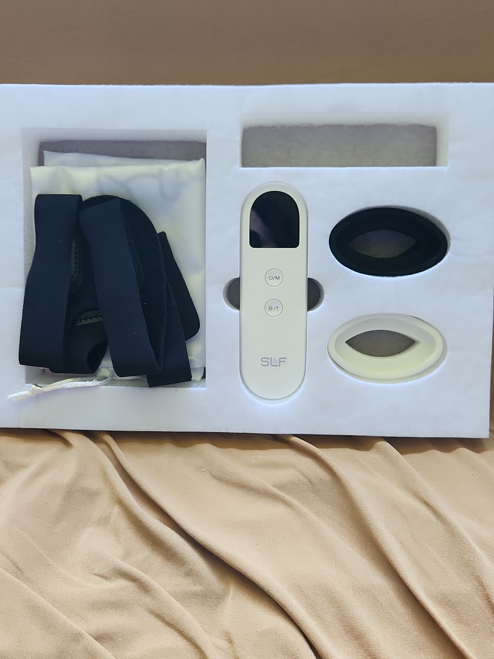 LF LED Face Mask - White - Picture 9 of 9